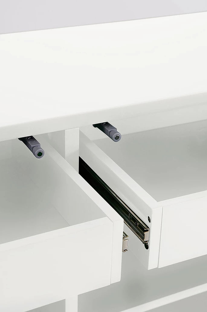Sideboard i vitt